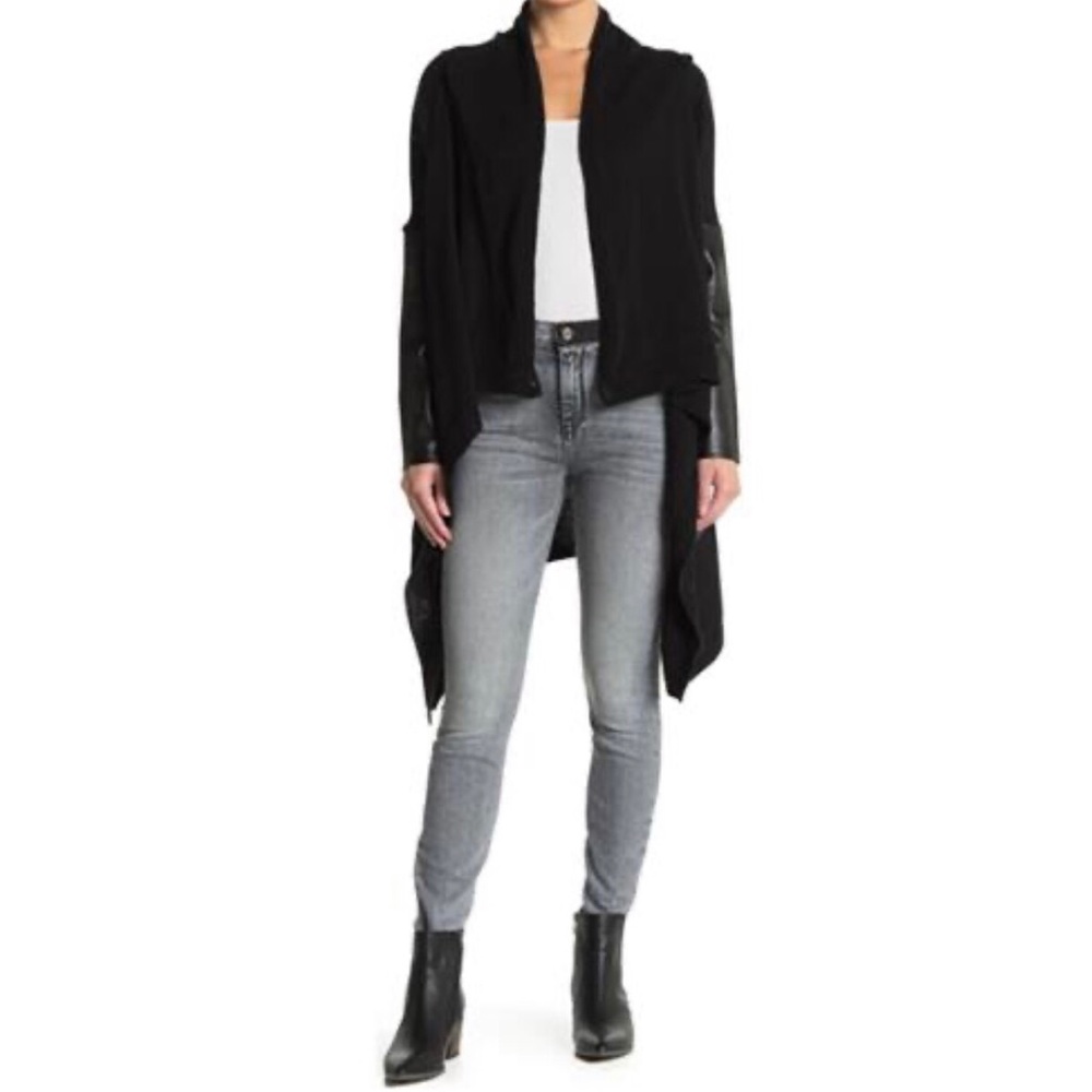 Women’s (BLANKNYC) brand duster, size L with faux leather sleeves and pockets.